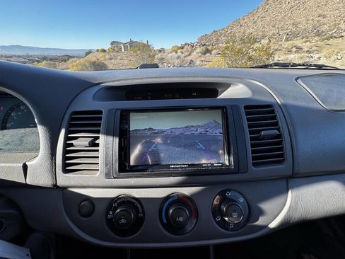 Used 2003 Toyota Camry LE image 23