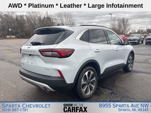 Used 2025 Ford Escape Platinum AWD/4WD image 3
