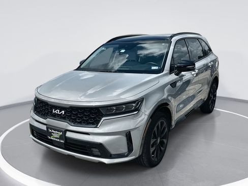 Used 2023 Kia Sorento SX FWD image 1