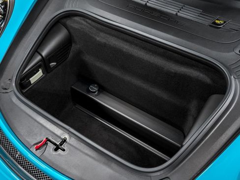Used 2018 Porsche 911 GT2 RS w/ Weissach Package RWD image 43