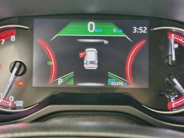 Certified 2024 Toyota RAV4 LE AWD/4WD image 15