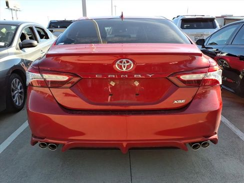 Certified 2020 Toyota Camry XSE image 8