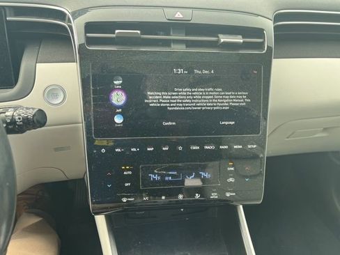 Used 2023 Hyundai Tucson Limited image 10