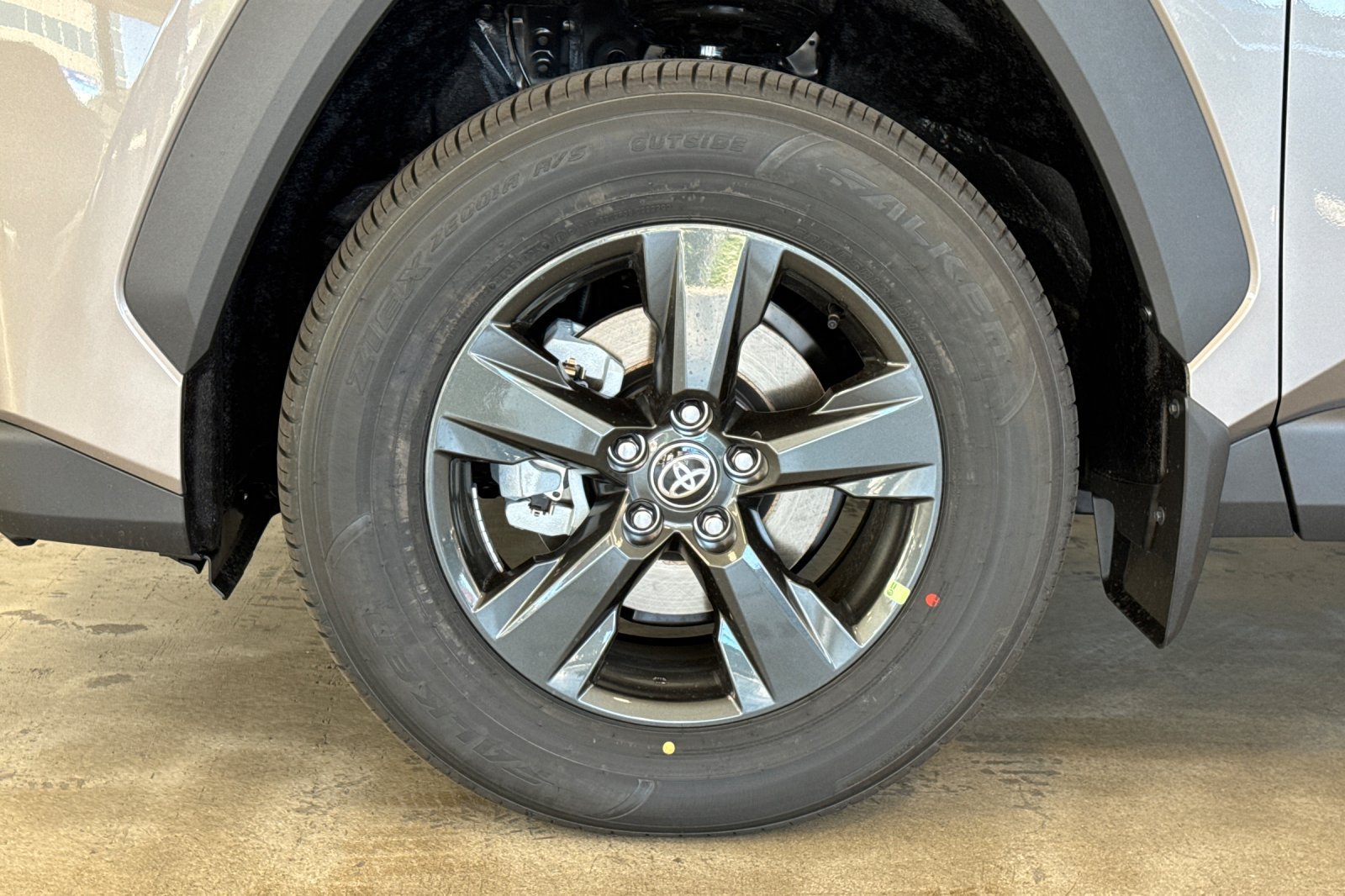 Used 2026 Toyota RAV4 LE FWD image 33
