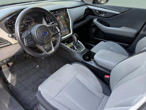 Used 2024 Subaru Outback Premium image 10