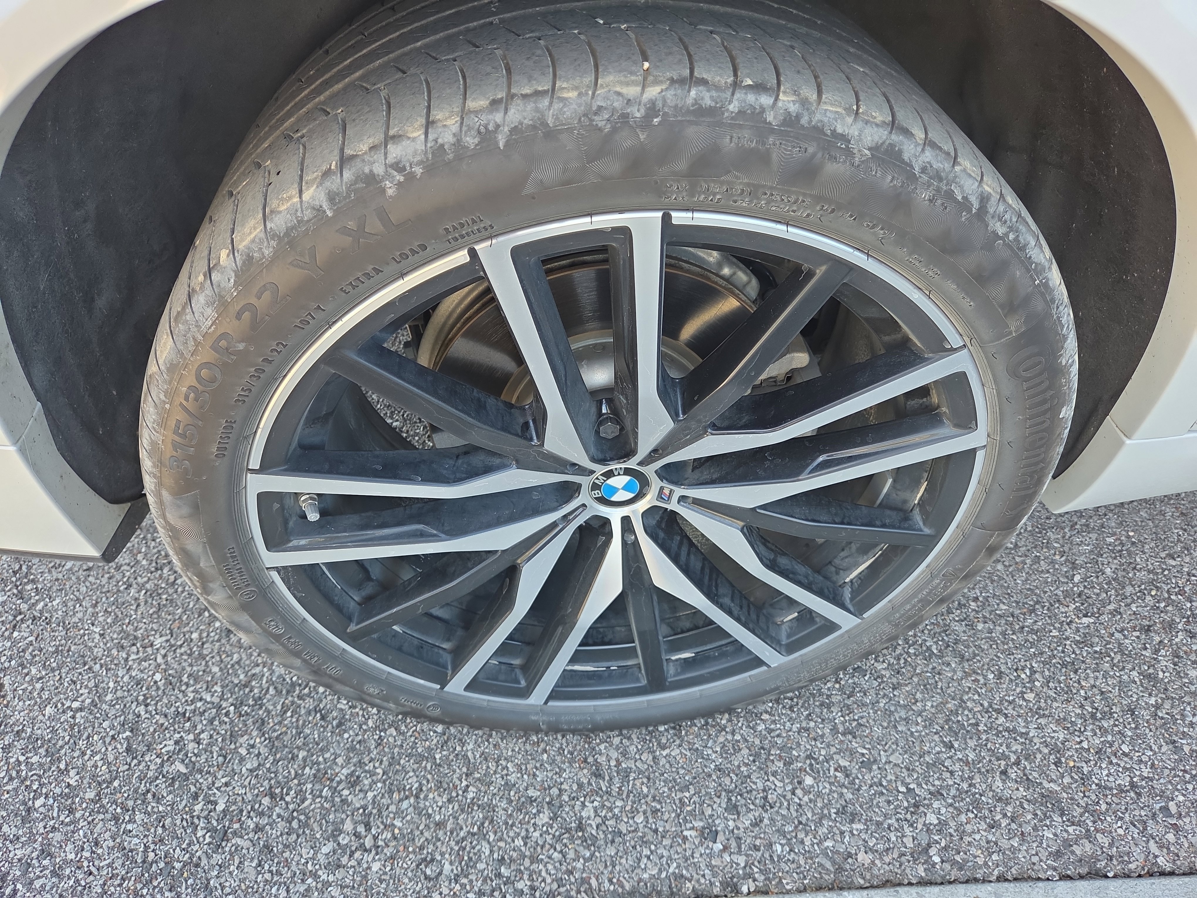 Used 2019 BMW X5 xDrive40i w/ M Sport Package AWD/4WD image 10