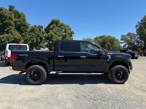 Used 2024 Ford F150 XLT AWD/4WD image 6