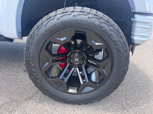 Used 2022 Ford F150 XLT w/ Equipment Group 302A High AWD/4WD image 46