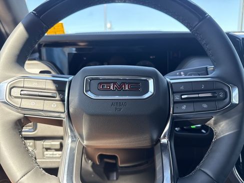 New 2026 GMC Yukon Elevation w/ Elevation Premium Package AWD/4WD image 24