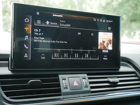 Used 2022 Audi SQ5 Prestige w/ Prestige Package image 33