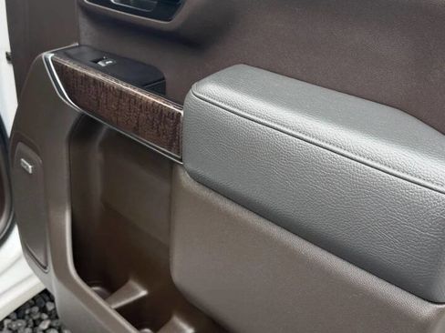 Used 2020 GMC Sierra 3500 Denali image 25