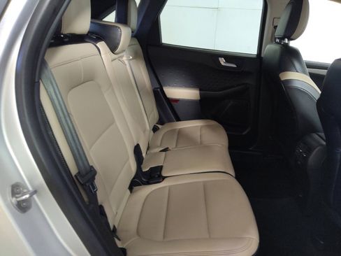 Used 2020 Ford Escape SEL image 19