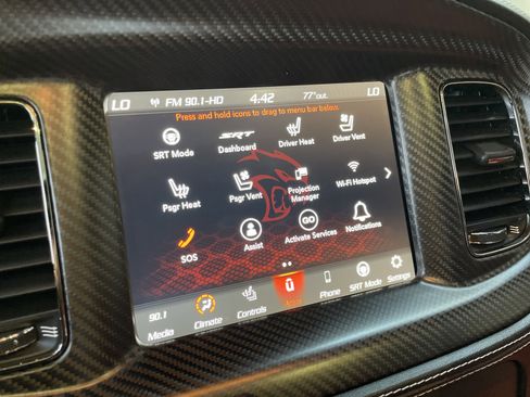 Used 2022 Dodge Charger SRT Hellcat w/ Carbon/Suede Interior Package RWD image 28