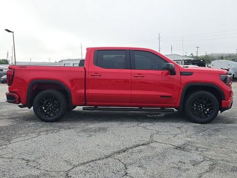 Used 2024 GMC Sierra 1500 Elevation AWD/4WD image 6