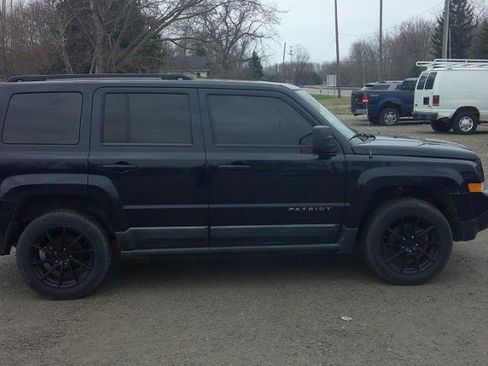 Used 2011 Jeep Patriot Latitude image 3