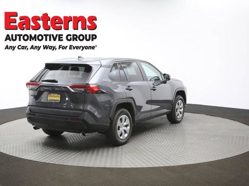 Used 2022 Toyota RAV4 LE image 40