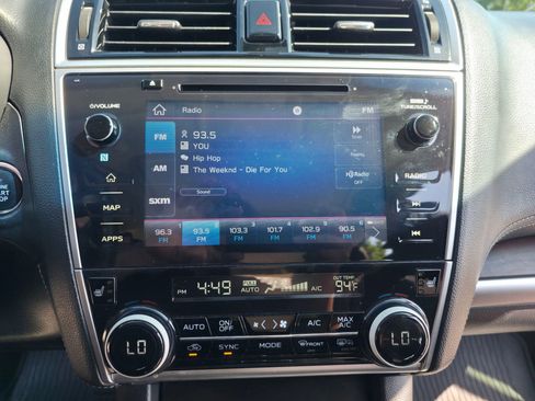 Used 2019 Subaru Outback 2.5i Limited AWD/4WD image 19