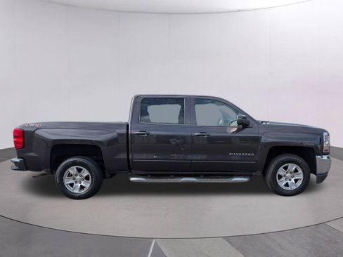 Used 2016 Chevrolet Silverado 1500 LT w/ All Star Edition AWD/4WD image 6