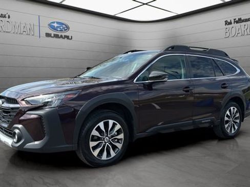 Used 2023 Subaru Outback Limited image 10