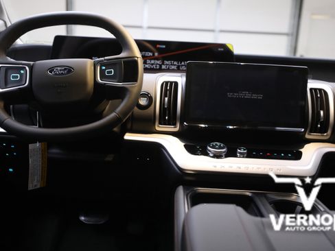 New 2025 Ford Expedition Max Active image 20