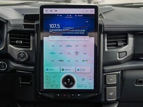 New 2025 Ford F150 Lightning Flash AWD/4WD image 15