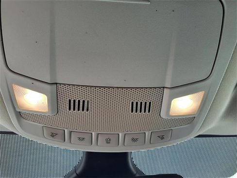 Used 2022 Ford Edge SEL w/ Sport Appearance Package image 27