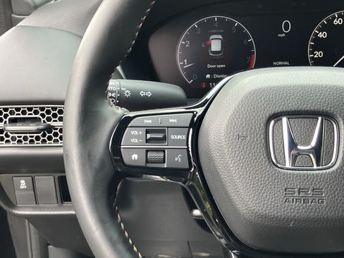 Used 2025 Honda HR-V Sport image 21