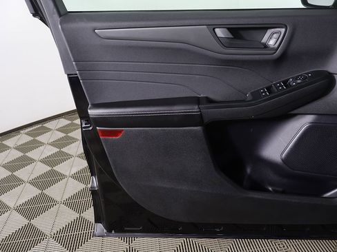 Used 2024 Ford Escape Active image 17