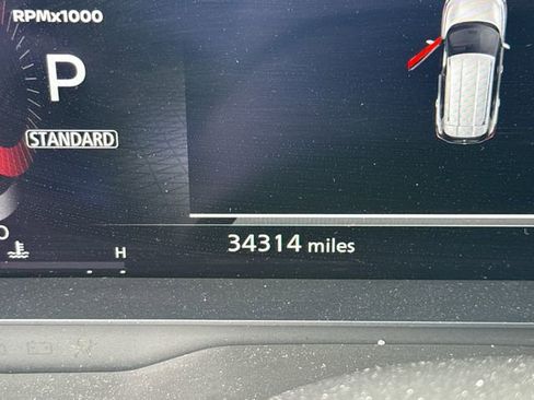 Certified 2022 Nissan Rogue Platinum w/ Head-Up Display Package FWD image 15