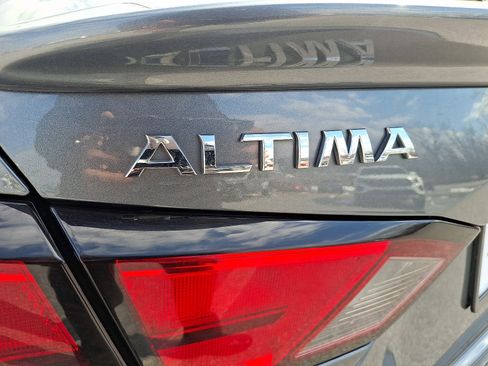 Used 2019 Nissan Altima 2.5 SR image 29