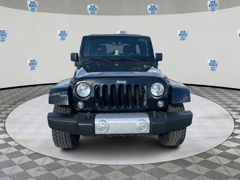 Used 2014 Jeep Wrangler Unlimited Sahara w/ Connectivity Group image 2