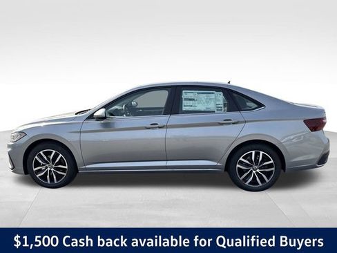 New 2026 Volkswagen Jetta SE FWD image 2