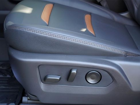 New 2026 GMC Sierra 2500 AT4 w/ AT4 Premium Plus Package image 28