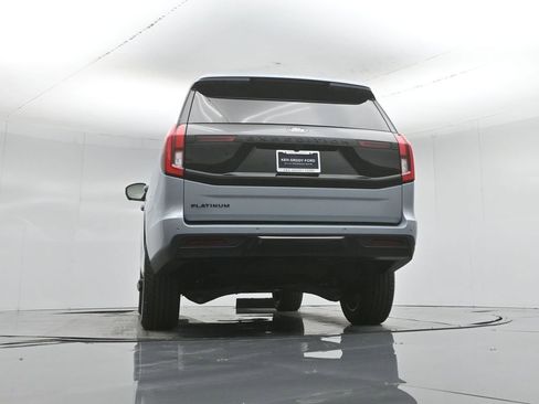 New 2026 Ford Expedition Platinum w/ Stealth Appearance Package AWD/4WD image 52
