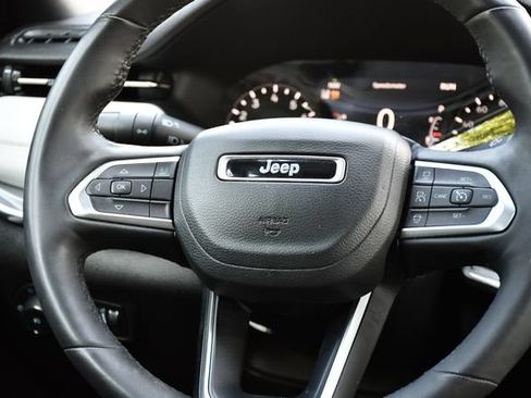 Used 2023 Jeep Compass Limited AWD/4WD image 22