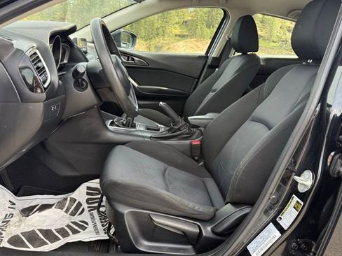 Used 2014 MAZDA MAZDA3 i Sport FWD image 2