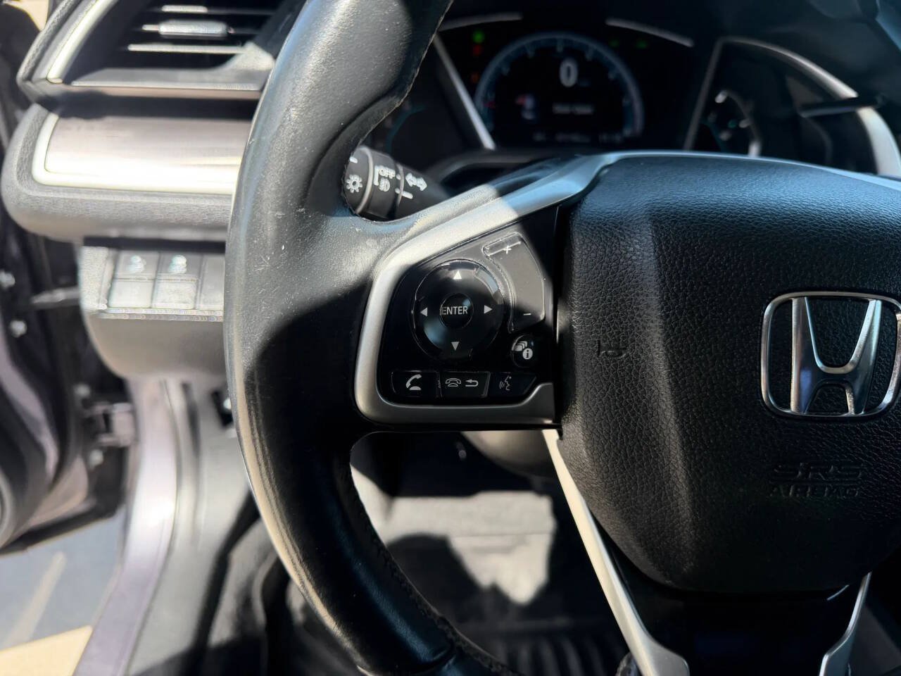 Used 2020 Honda Civic EX image 19