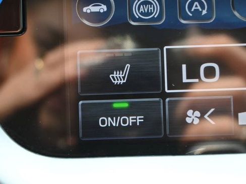 Used 2025 Subaru Legacy Premium AWD/4WD image 31