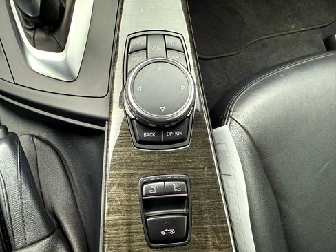 Used 2003 Mercedes-Benz SL 500 image 2