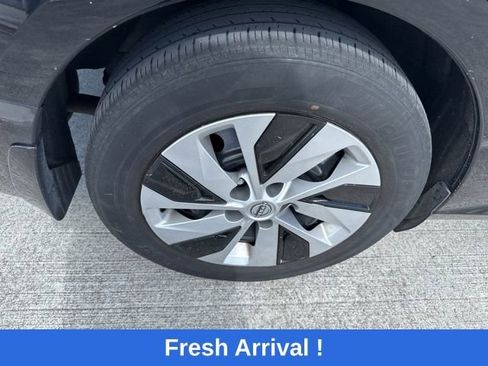 Used 2024 Nissan Altima 2.5 S FWD image 19