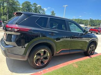 Used 2024 Nissan Rogue SV AWD/4WD video 2
