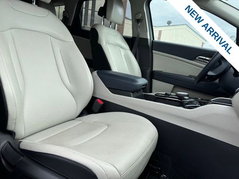 Used 2023 Kia Sportage EX image 9