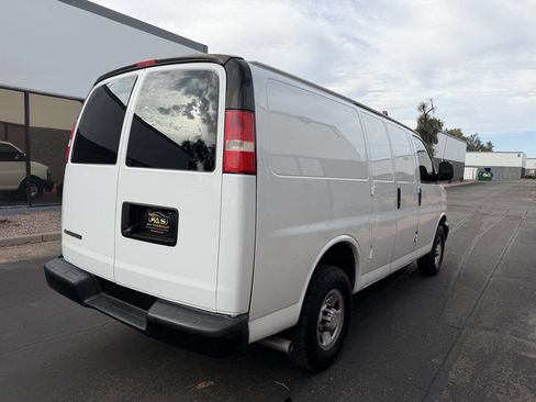 Used 2020 Chevrolet Express 2500 w/ Driver Convenience Package image 5