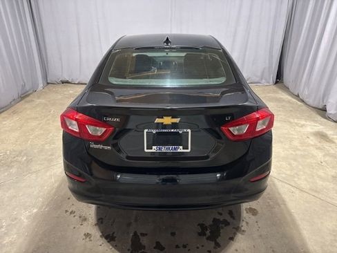 Used 2016 Chevrolet Cruze LT FWD image 24
