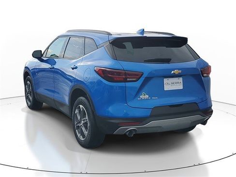 Certified 2024 Chevrolet Blazer LT w/ Convenience Package image 3