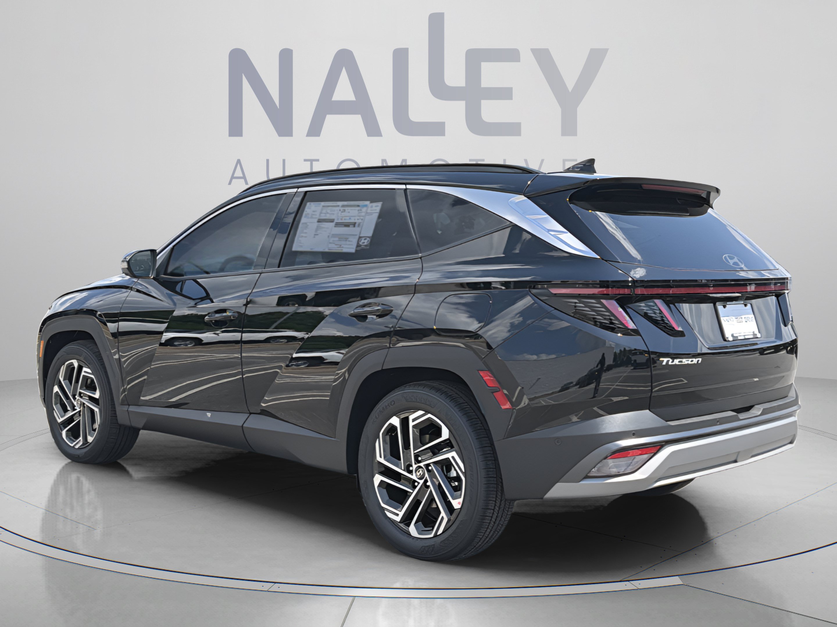New 2026 Hyundai Tucson Limited FWD image 3