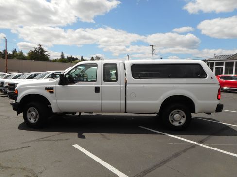 Used 2008 Ford F250 4x4 SuperCab Super Duty image 2