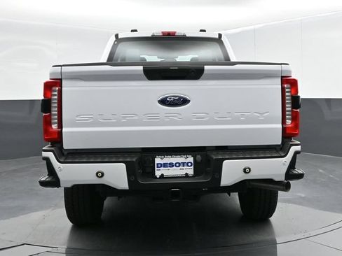 Used 2024 Ford F250 XL w/ STX Appearance Package AWD/4WD image 7