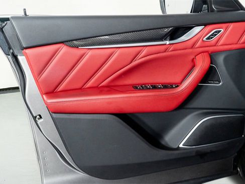 Used 2022 Maserati Levante Modena image 21