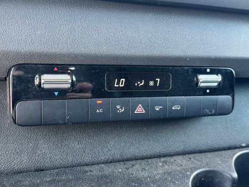Used 2021 Mercedes-Benz Sprinter 2500 w/ Driver Convenience Package image 17